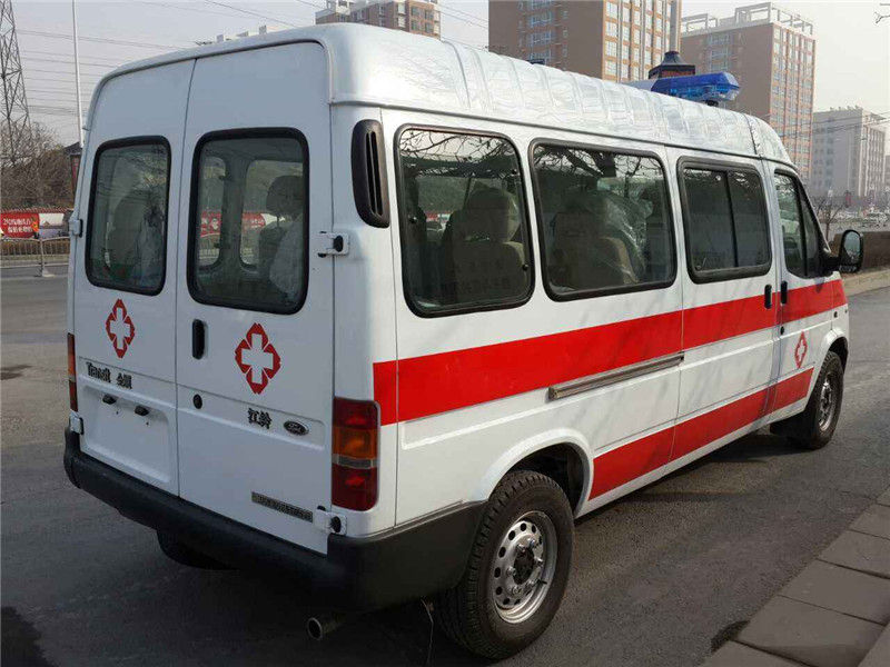 廣州救護(hù)車(chē)的容量配置，成社會(huì)關(guān)注問(wèn)題02